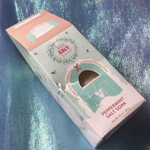 3/$15 Feeling Smitten Peppermint Bath Salt Soak